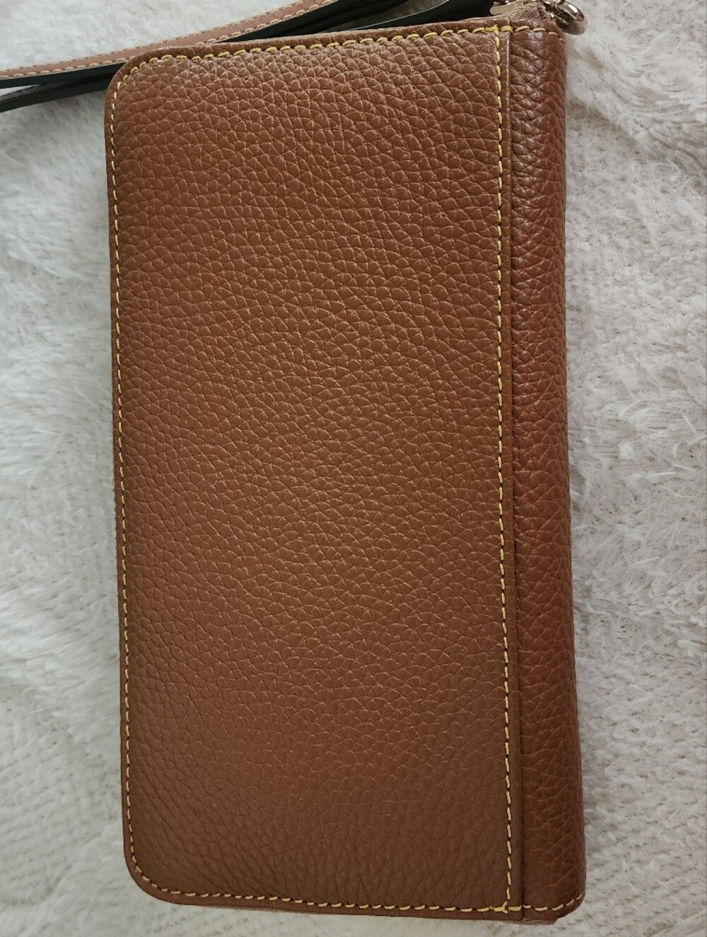 Dooney & Bourke Caramel Brown Pebbled Grain Leather Logo Patch Wallet Wristlet - Picture 4 of 6